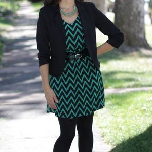 Enfocus Studio Green - Blue Chevron Print Sleeveless Chiffon Midi dress-Sz-14